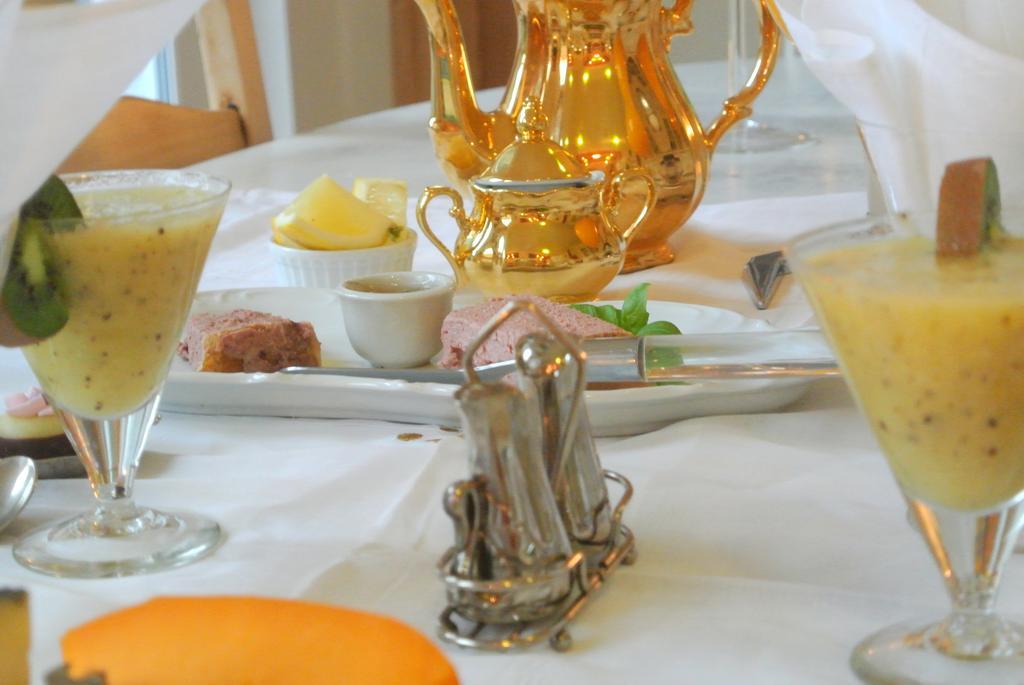 Azee Bed & Breakfast Oostende